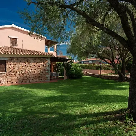Apartment Outstanding Residenza Gallura 2 Bedrm T6 Sleeps6 San Teodoro (Sardinia)